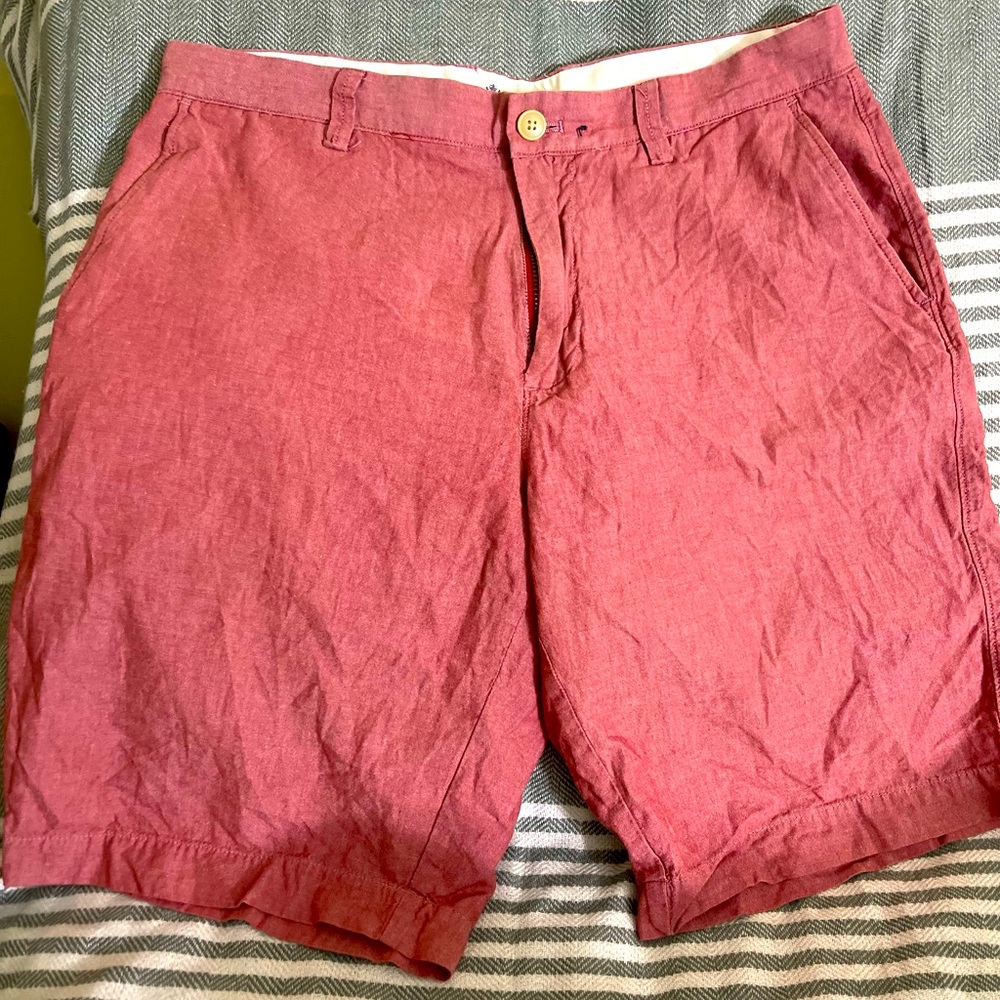 J. Crew Men’s Red Cotton W34 - 10” inseam shorts‎